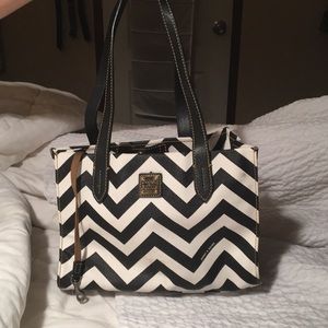 Dooney and Bourke satchel (vintage)
